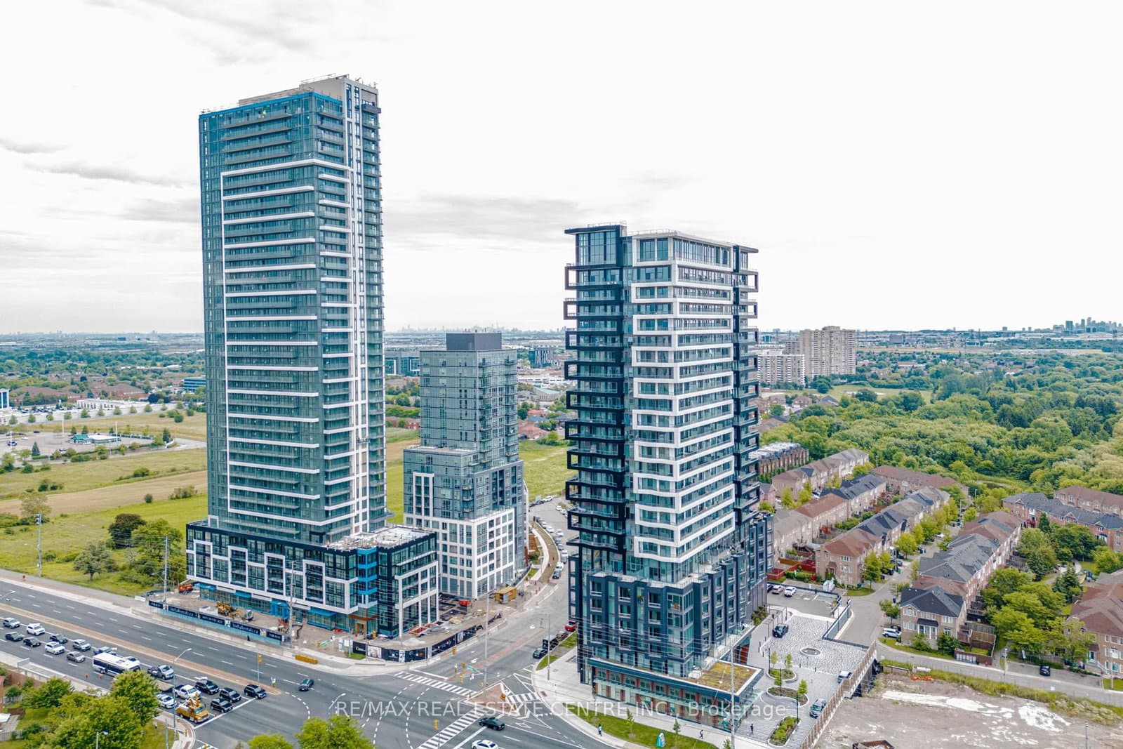 #1603 - 260 Malta Avenue