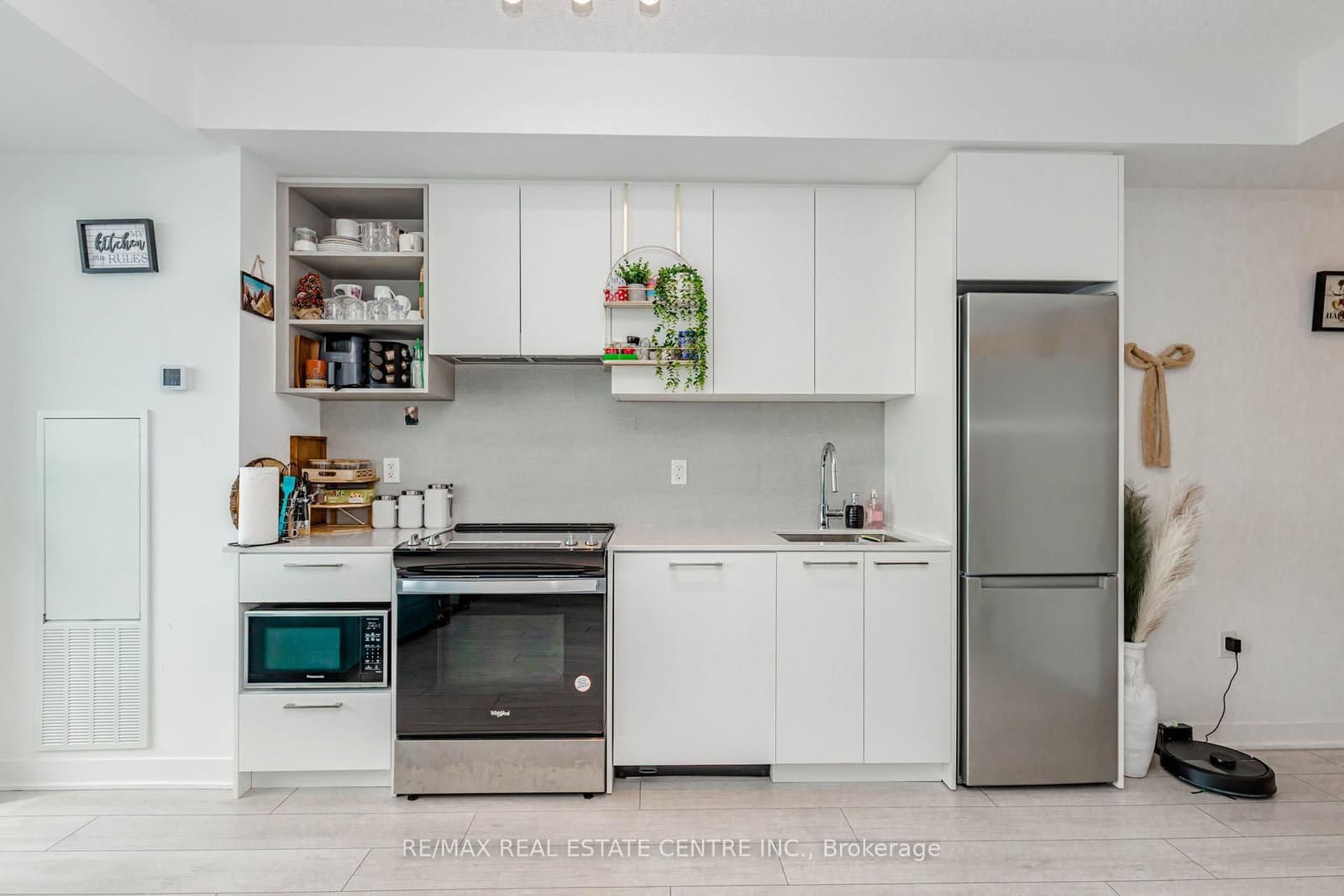 260 Malta Avenue, Unit 1603 thumbnail 11