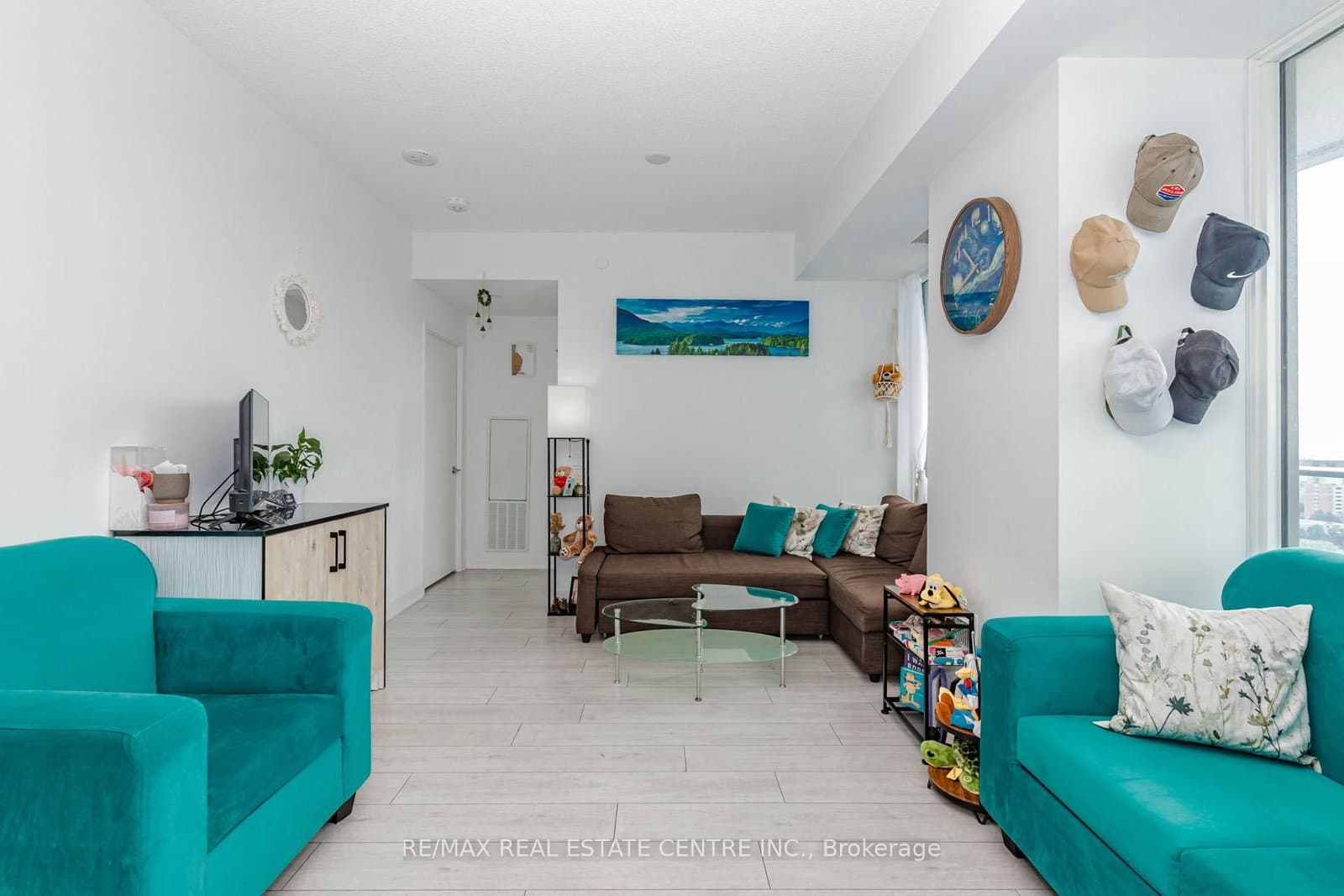 260 Malta Avenue, Unit 1603 thumbnail 14