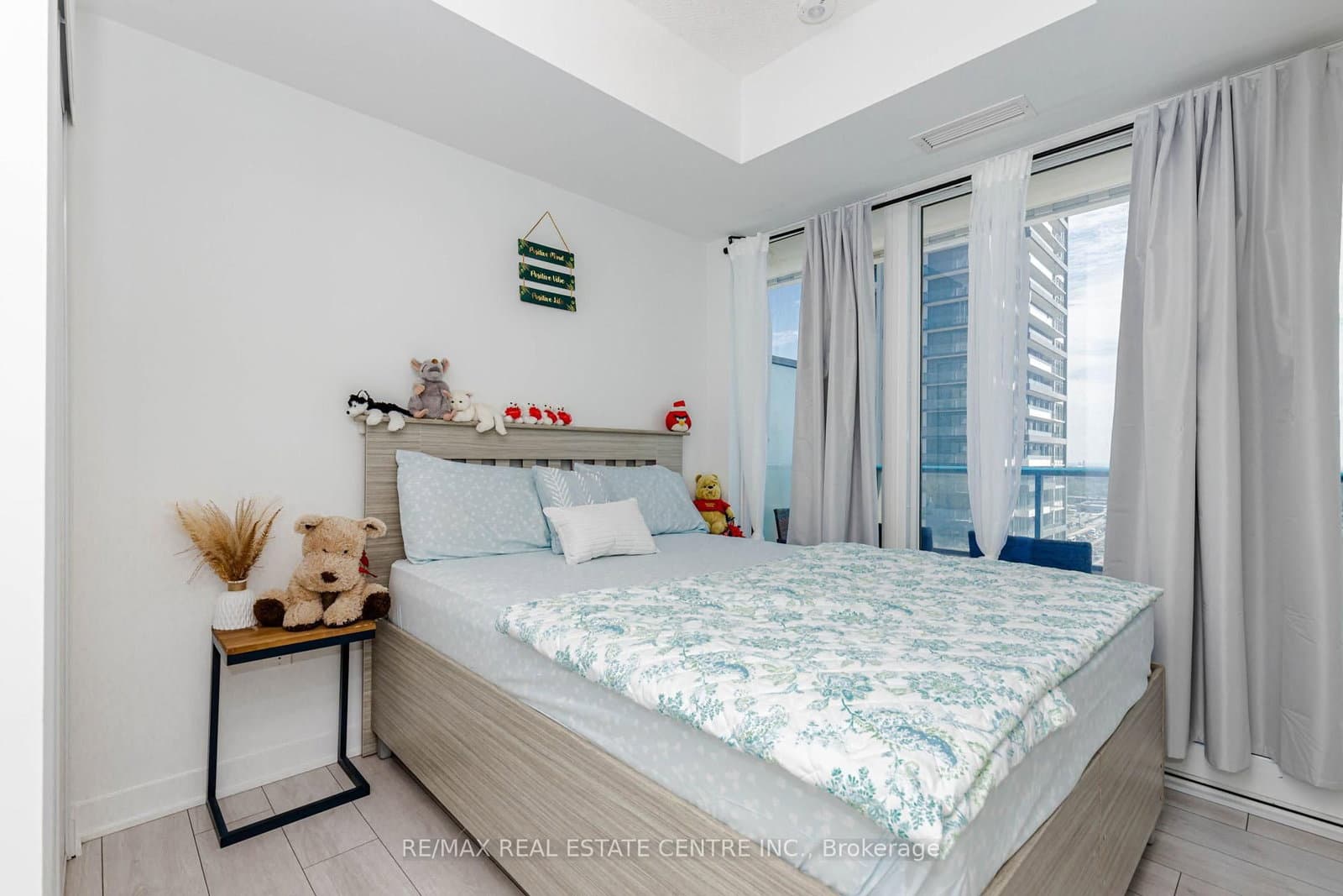 260 Malta Avenue, Unit 1603 thumbnail 17