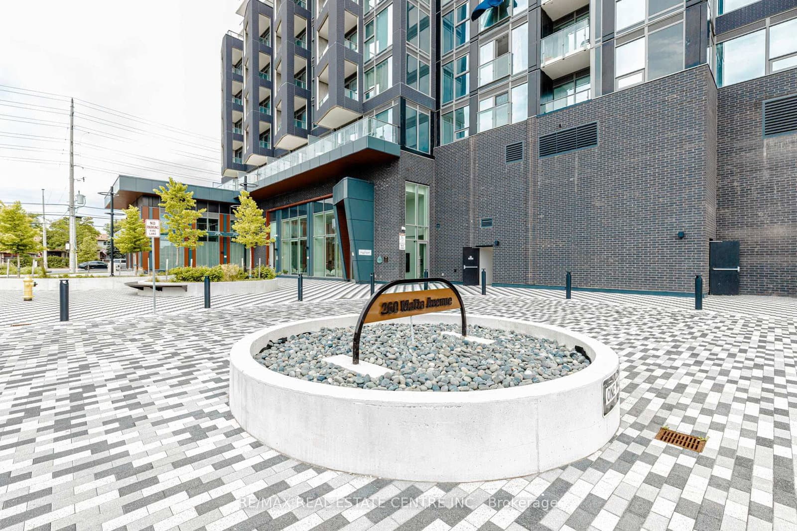 260 Malta Avenue, Unit 1603 thumbnail 3