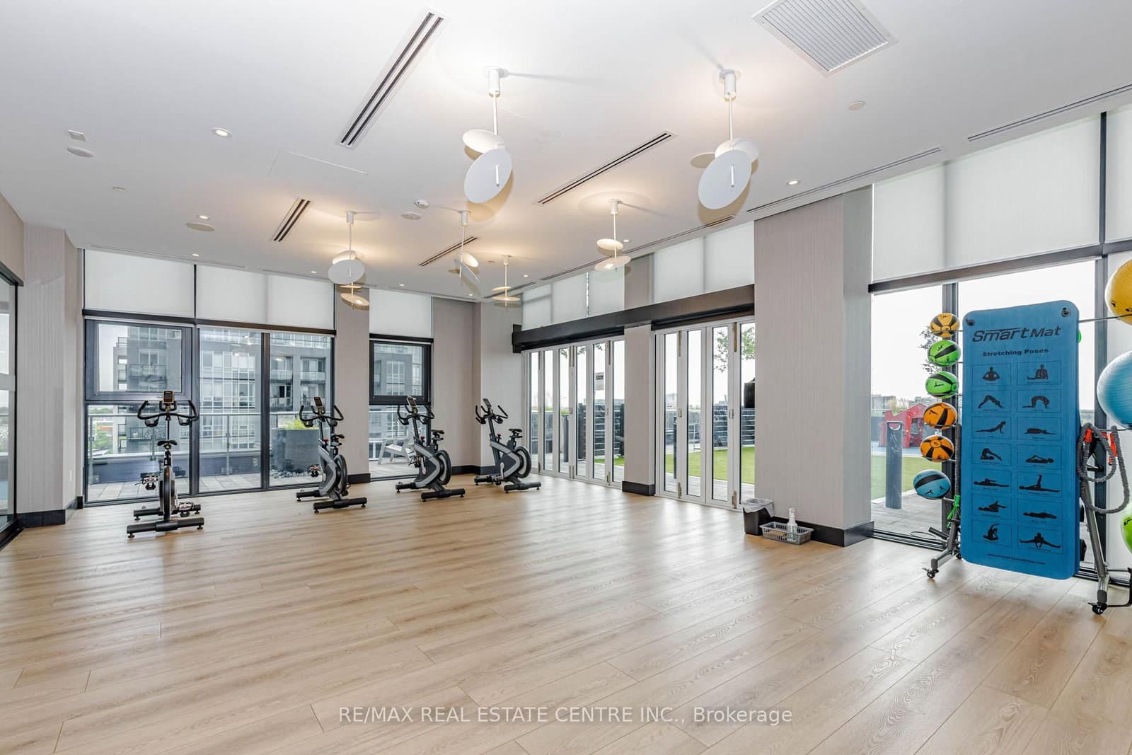 260 Malta Avenue, Unit 1603 thumbnail 35