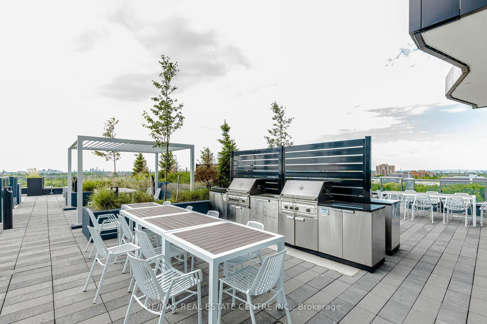 260 Malta Avenue, Unit 1603 thumbnail 38