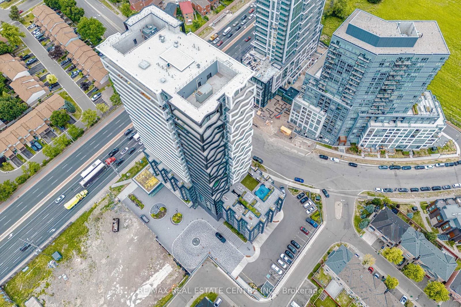 260 Malta Avenue, Unit 1603 thumbnail 47