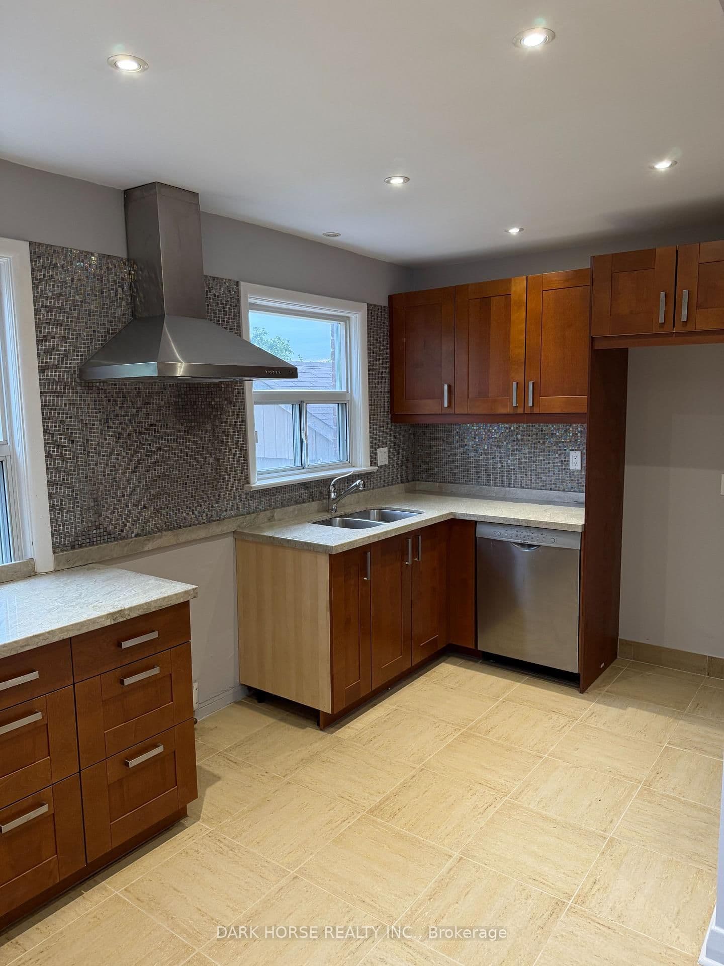 76 Calvington Drive thumbnail 3