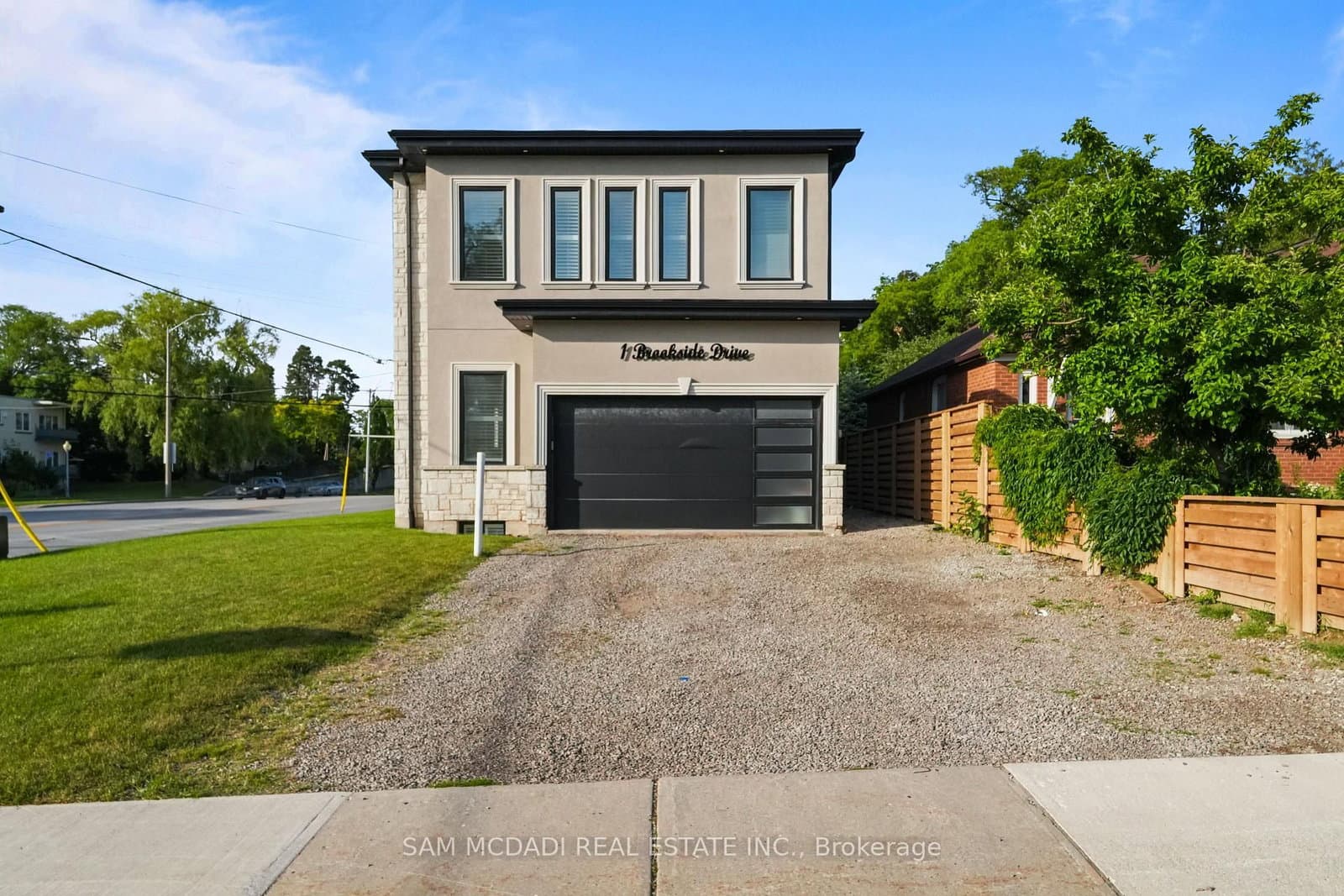 1 Brookside Drive - Image 1