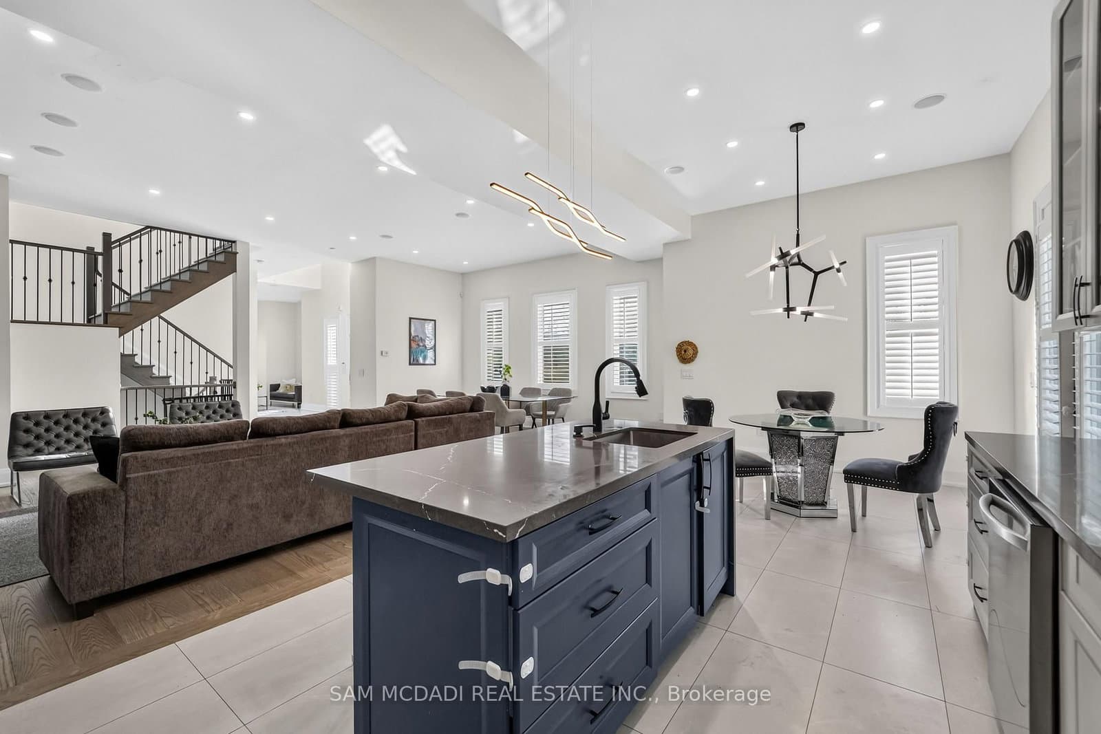 1 Brookside Drive thumbnail 12