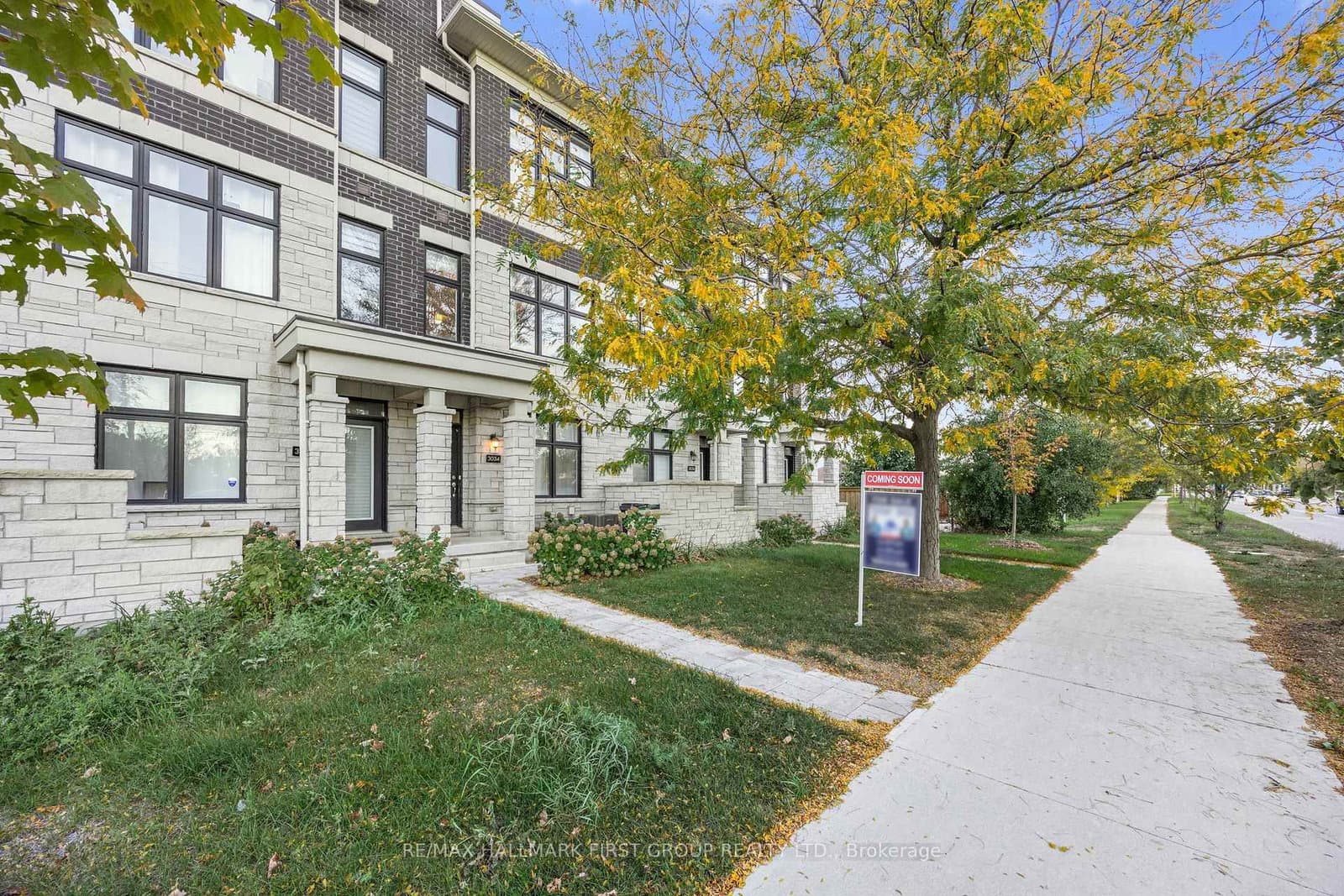 3034 Islington Avenue thumbnail 32