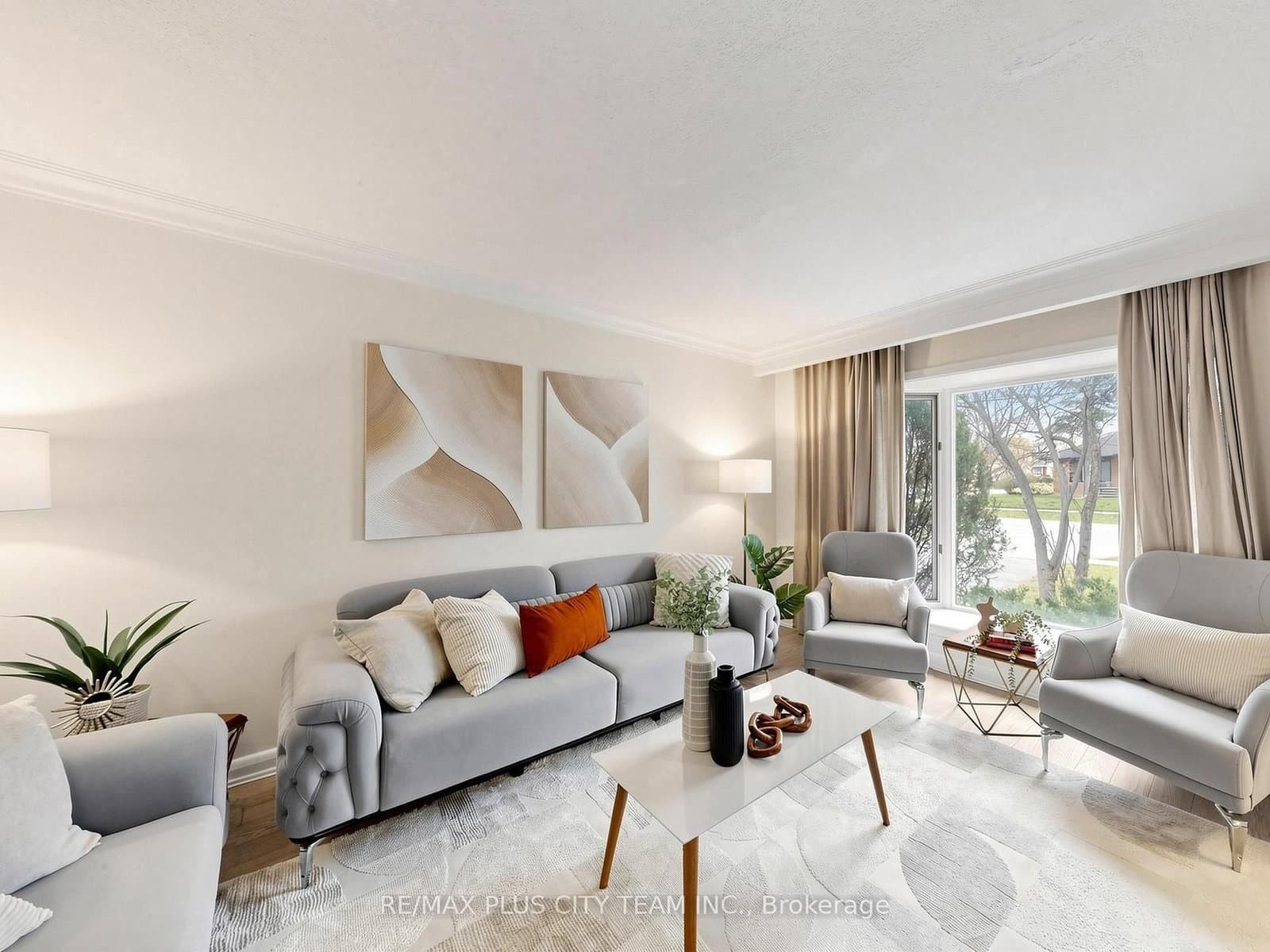 260 Renforth Drive thumbnail 4