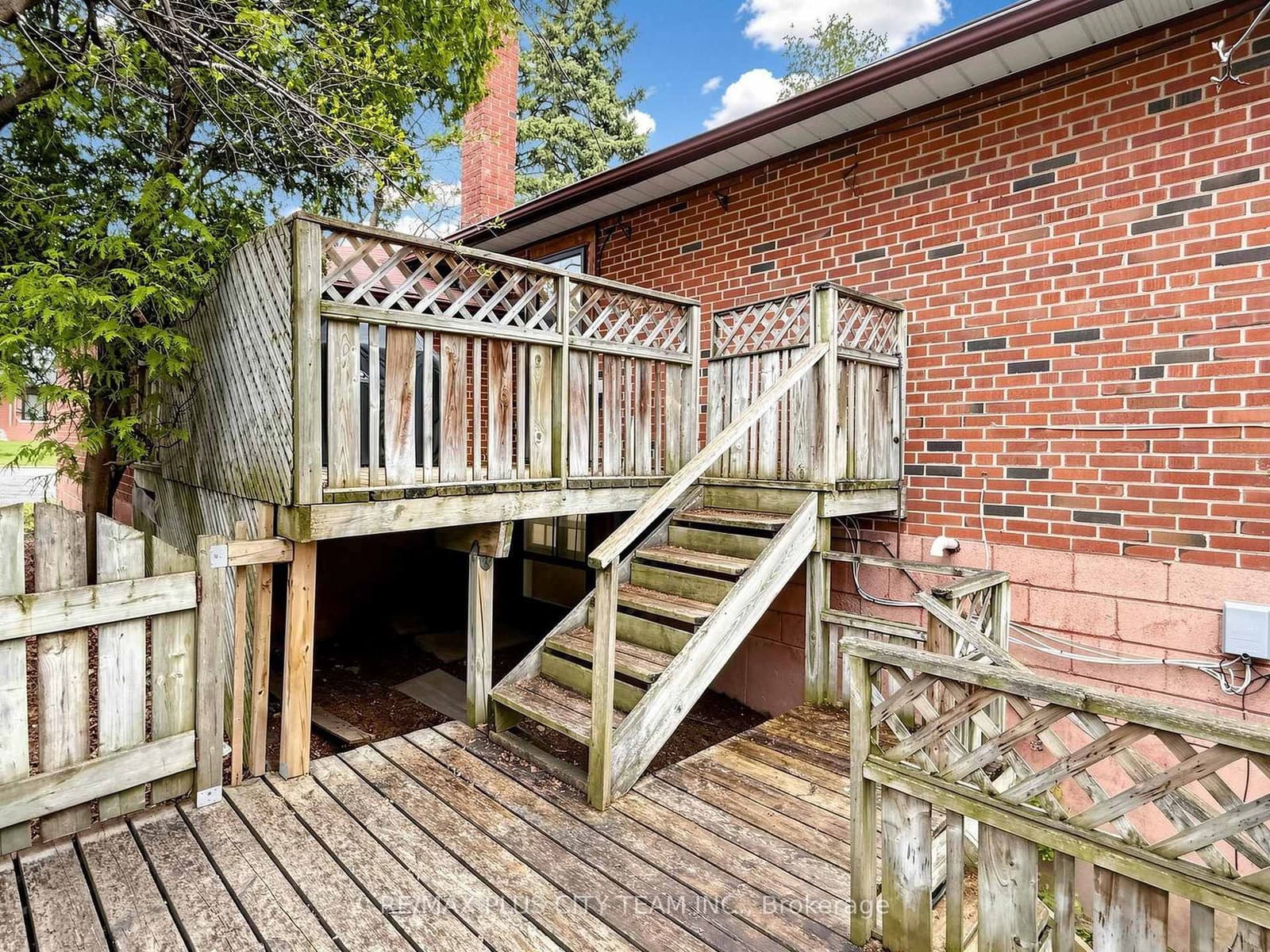 260 Renforth Drive thumbnail 40