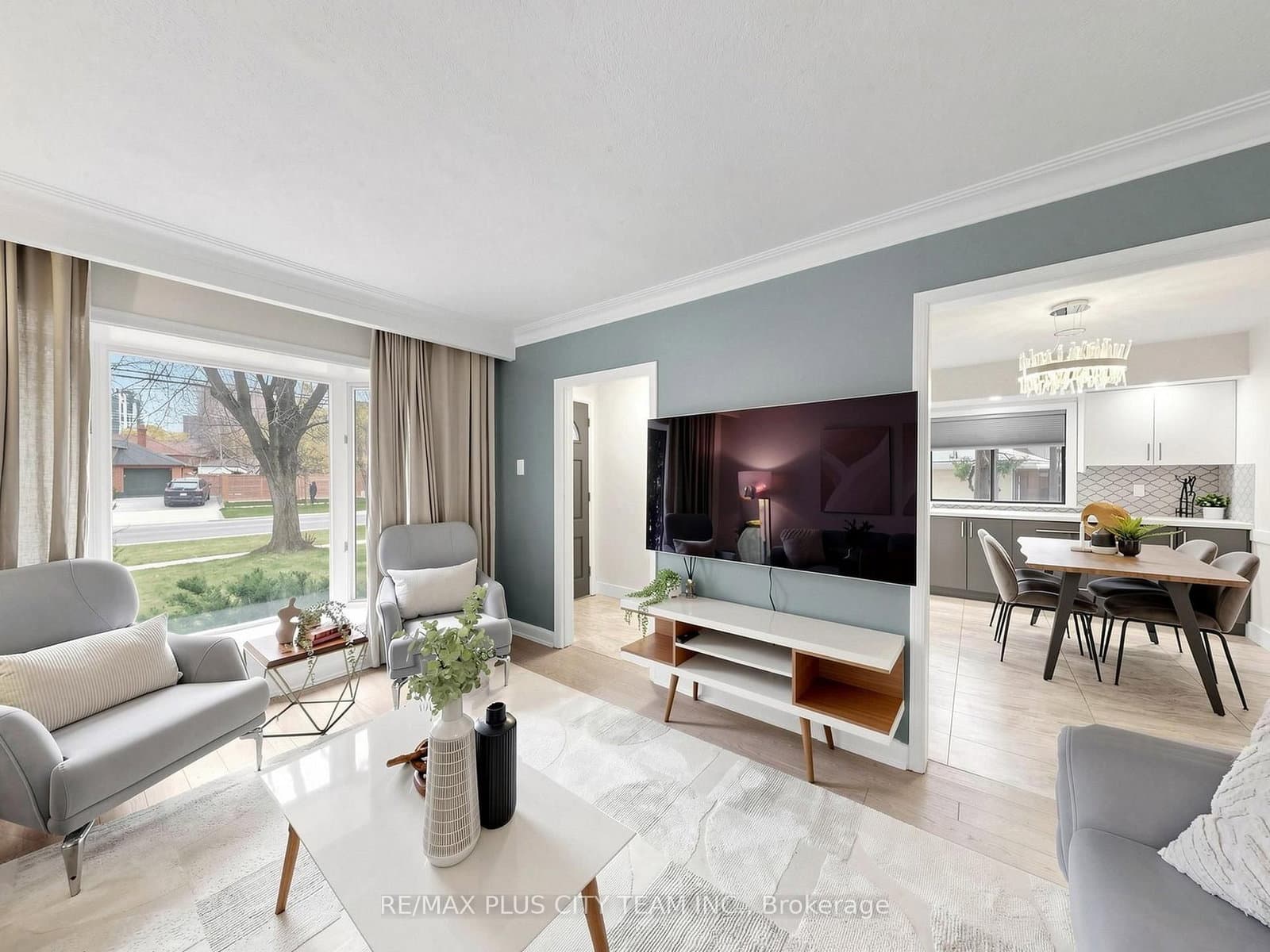 260 Renforth Drive thumbnail 5