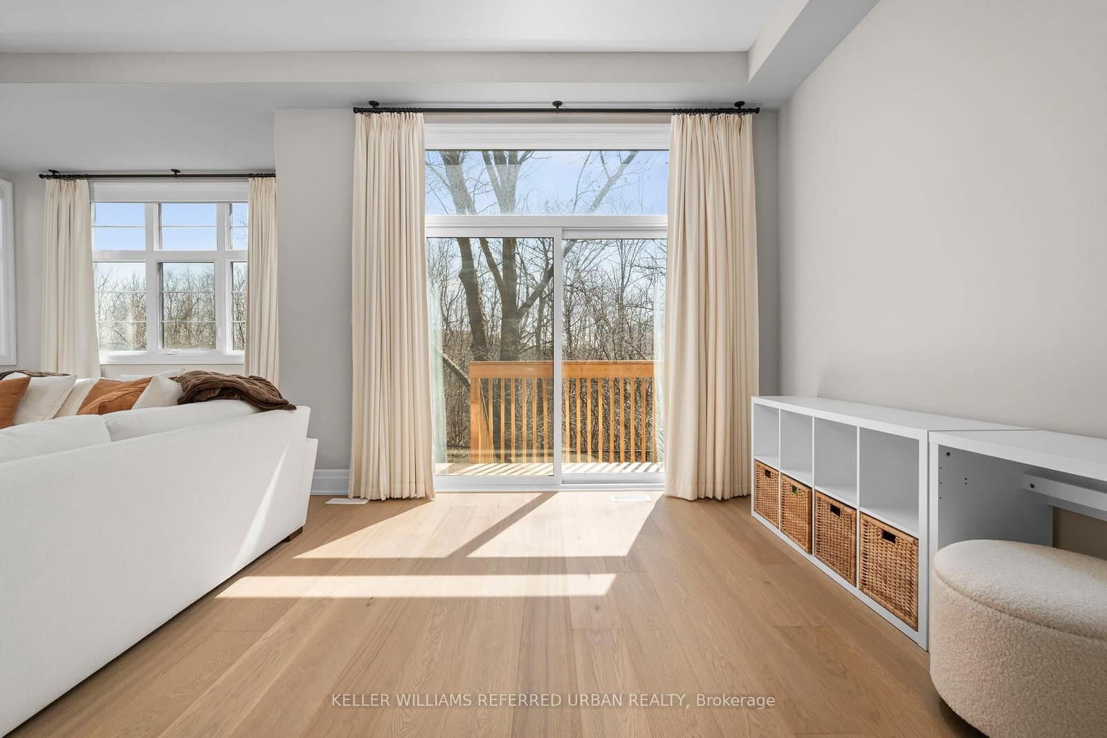 1318 Courtleigh Trail thumbnail 10