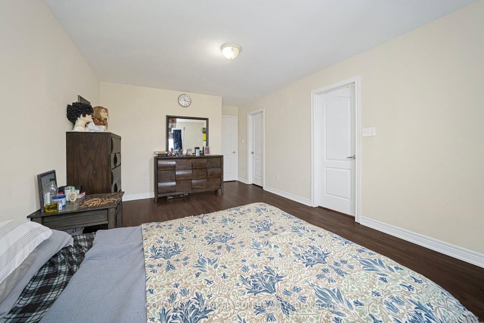 146 Crystalview Crescent thumbnail 20