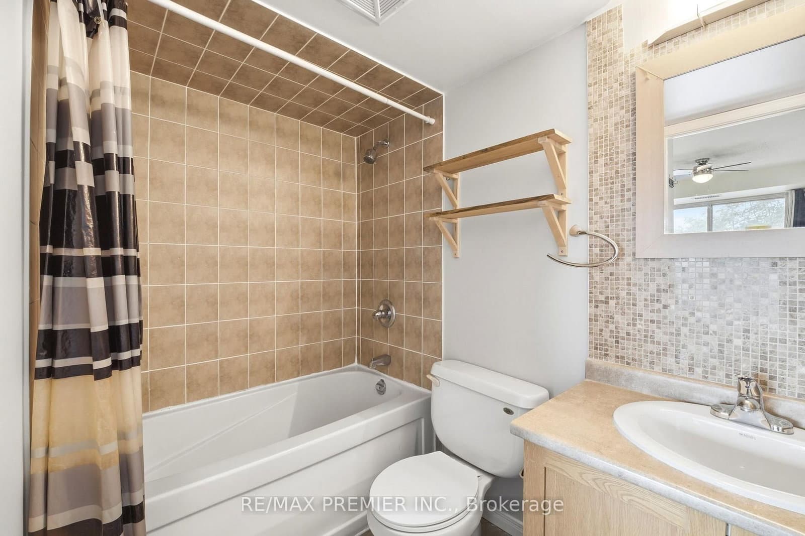 2772 Keele Street, Unit 306 thumbnail 17
