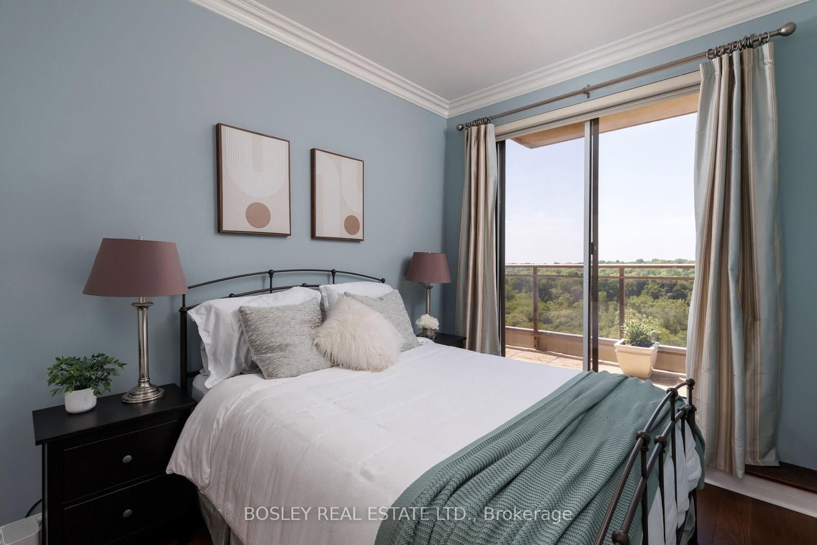 2662 Bloor Street W, Unit 1109 thumbnail 34