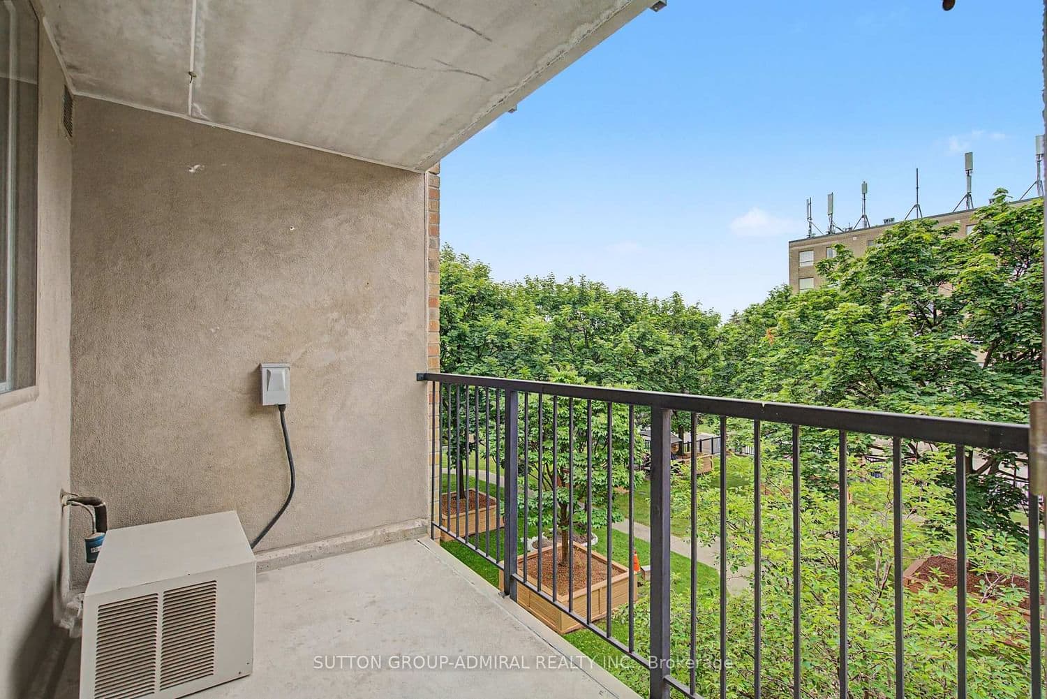 3499 Upper Middle Road, Unit 311 thumbnail 13