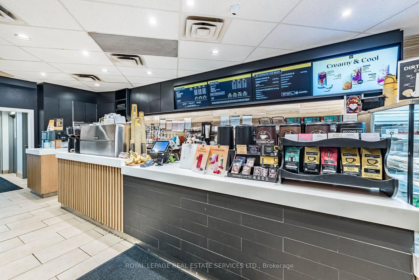 2340 Bloor Street W thumbnail 9