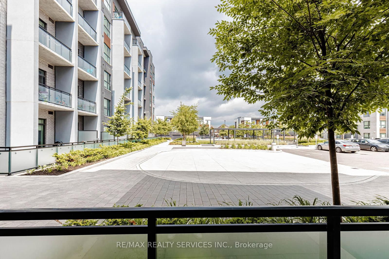 95 Dundas Street W, Unit 101 thumbnail 27