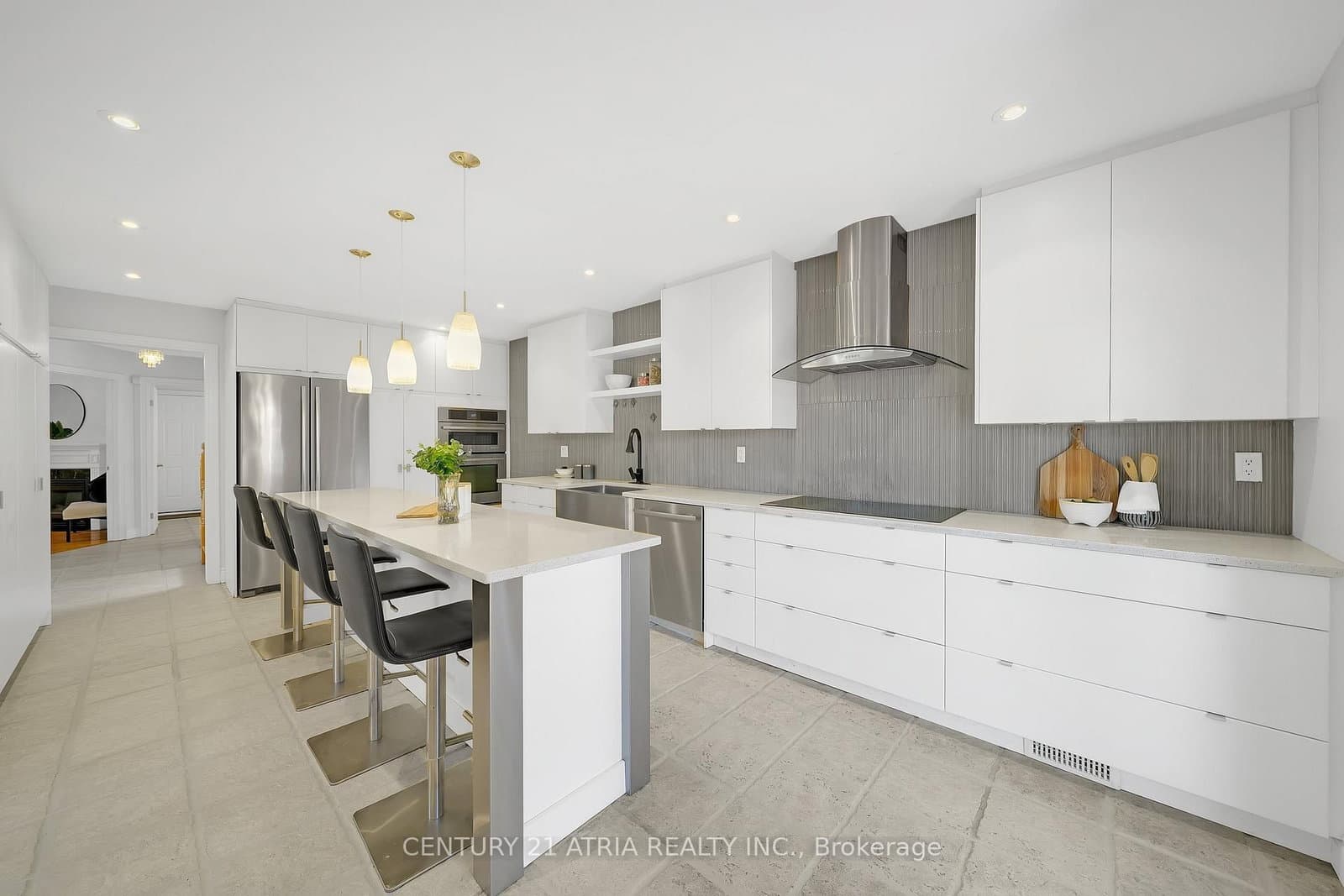 543 S Queens Drive thumbnail 15