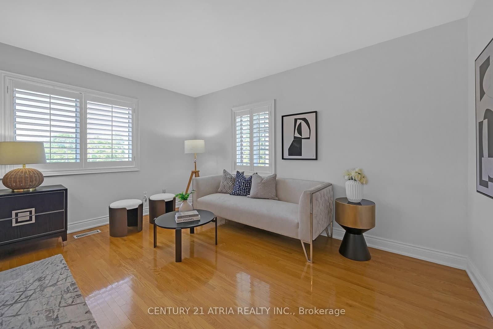 543 S Queens Drive thumbnail 22
