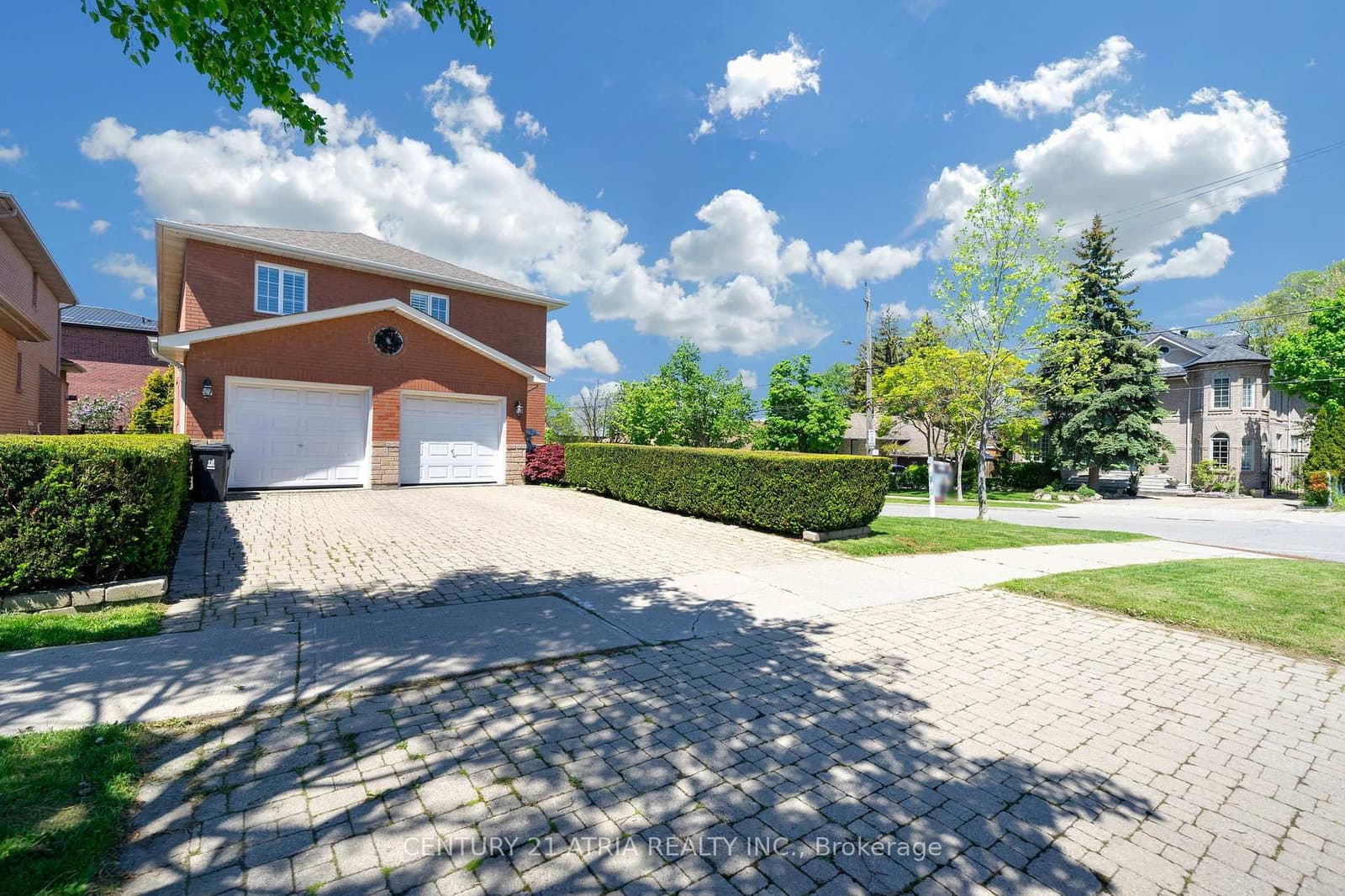543 S Queens Drive thumbnail 3