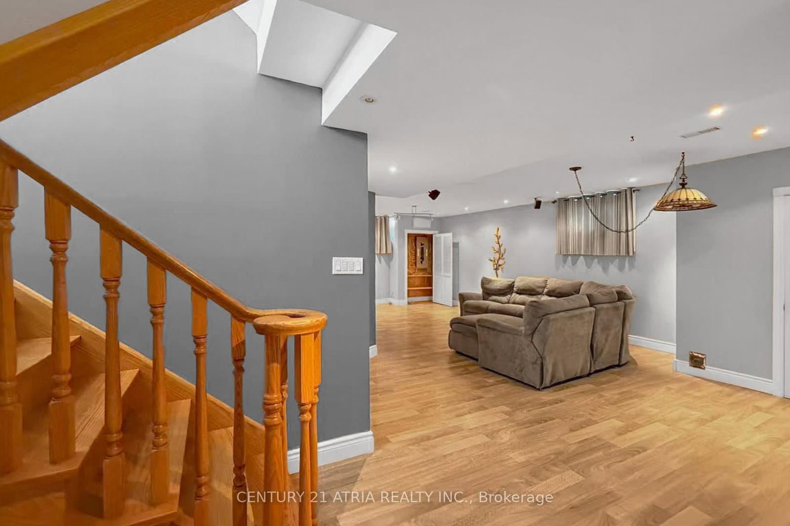 543 S Queens Drive thumbnail 38