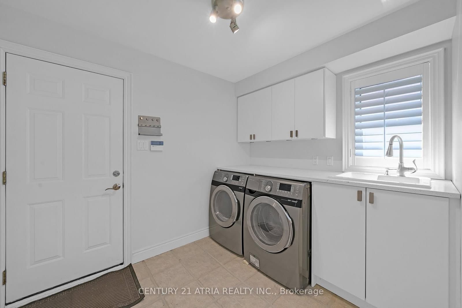 543 S Queens Drive thumbnail 43