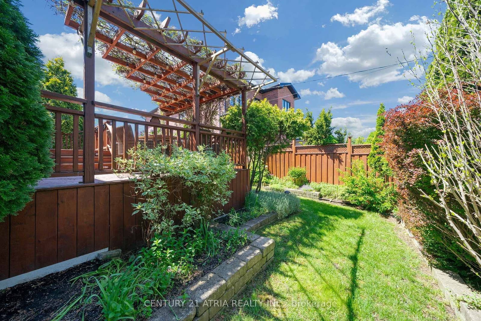 543 S Queens Drive thumbnail 47