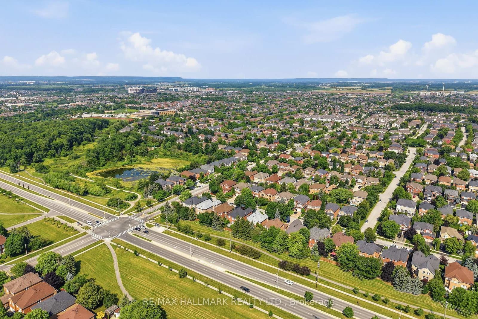 2013 Rosemount Crescent thumbnail 45