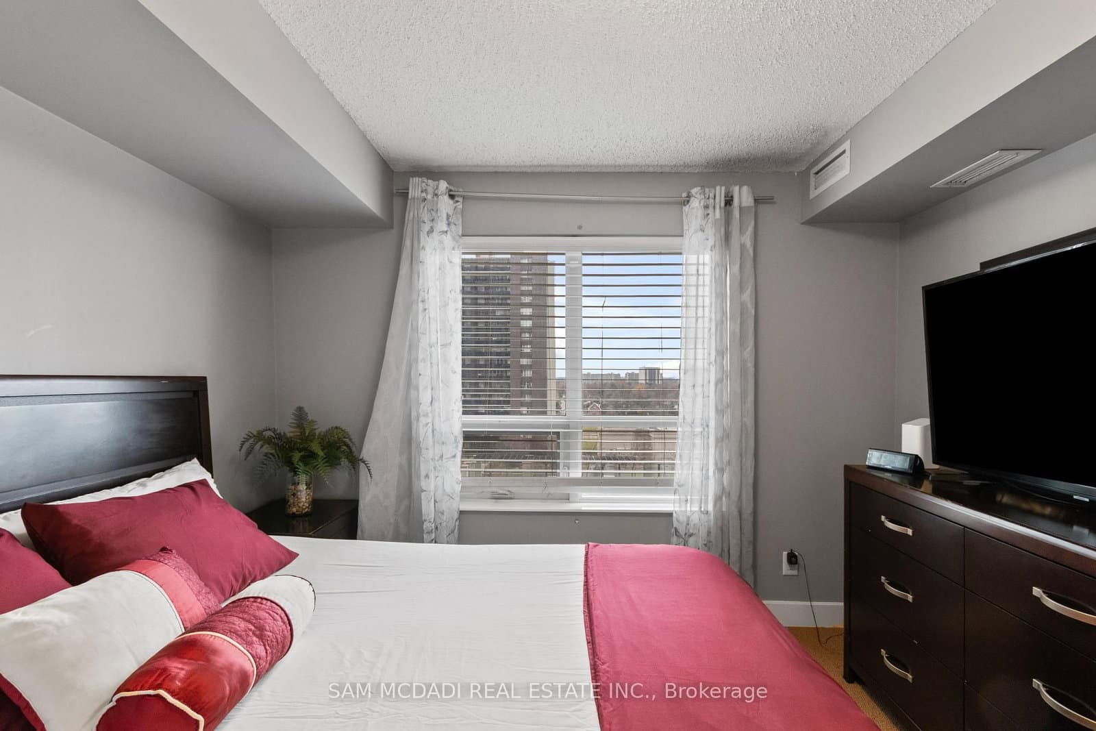 2 Eva Road, Unit 630 thumbnail 12
