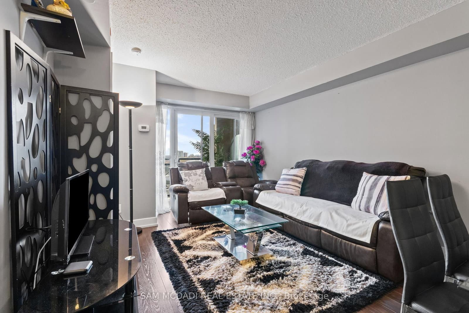 2 Eva Road, Unit 630 thumbnail 7