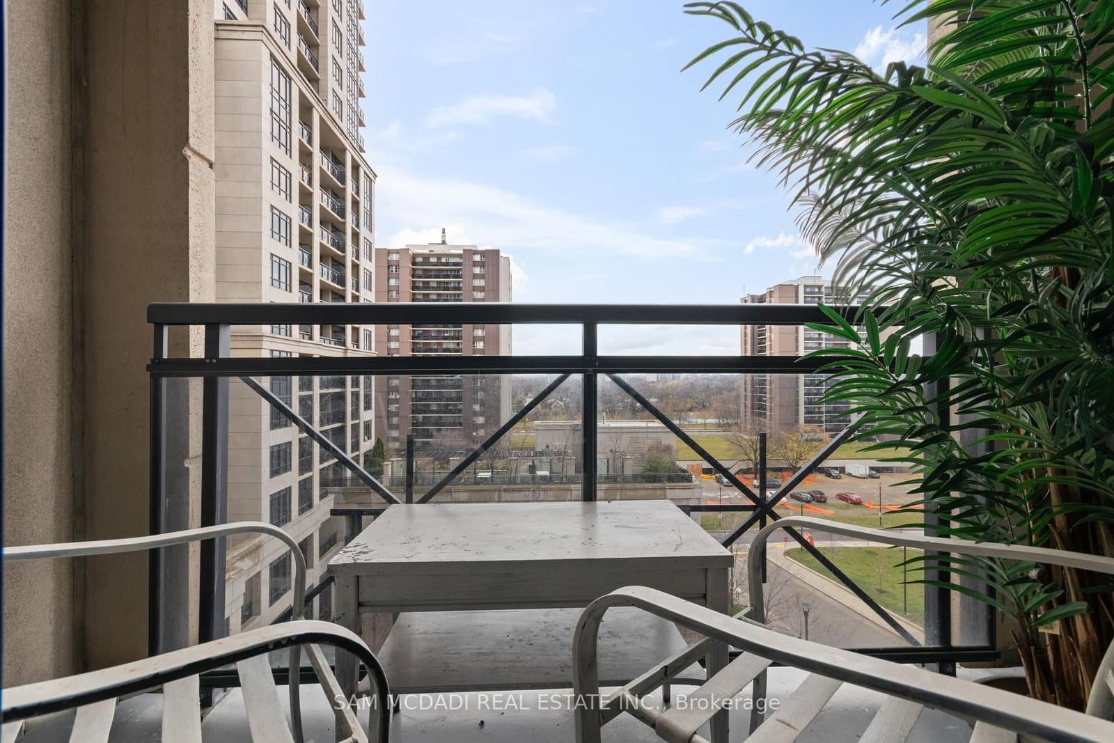 2 Eva Road, Unit 630 thumbnail 9