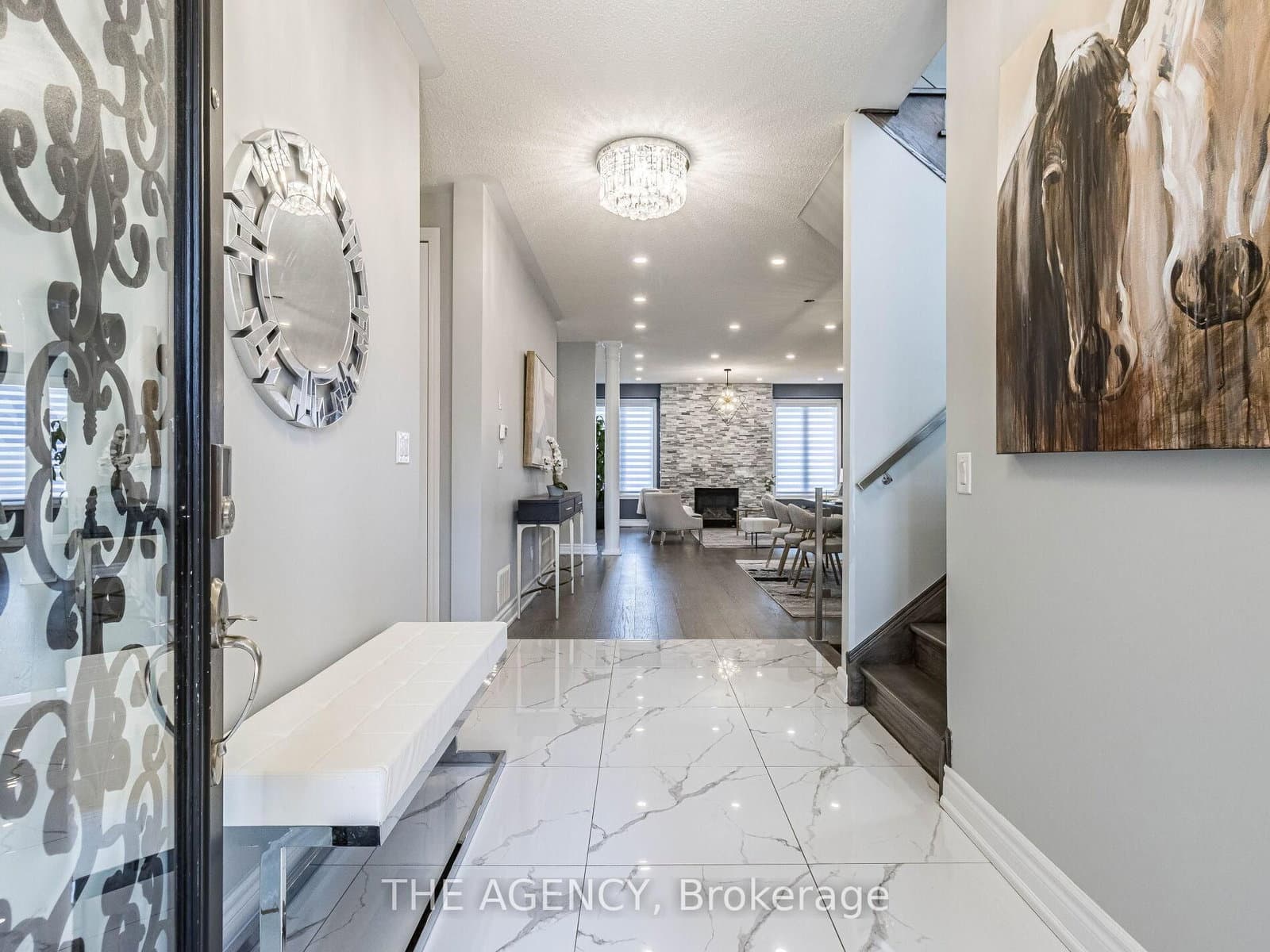 612 Serafini Crescent thumbnail 2