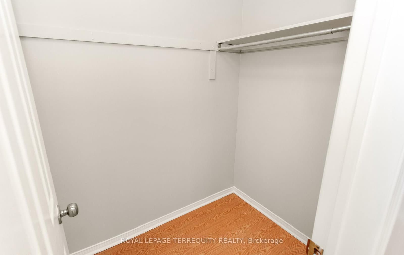 5950 Glen Erin Drive, Unit 50 thumbnail 24