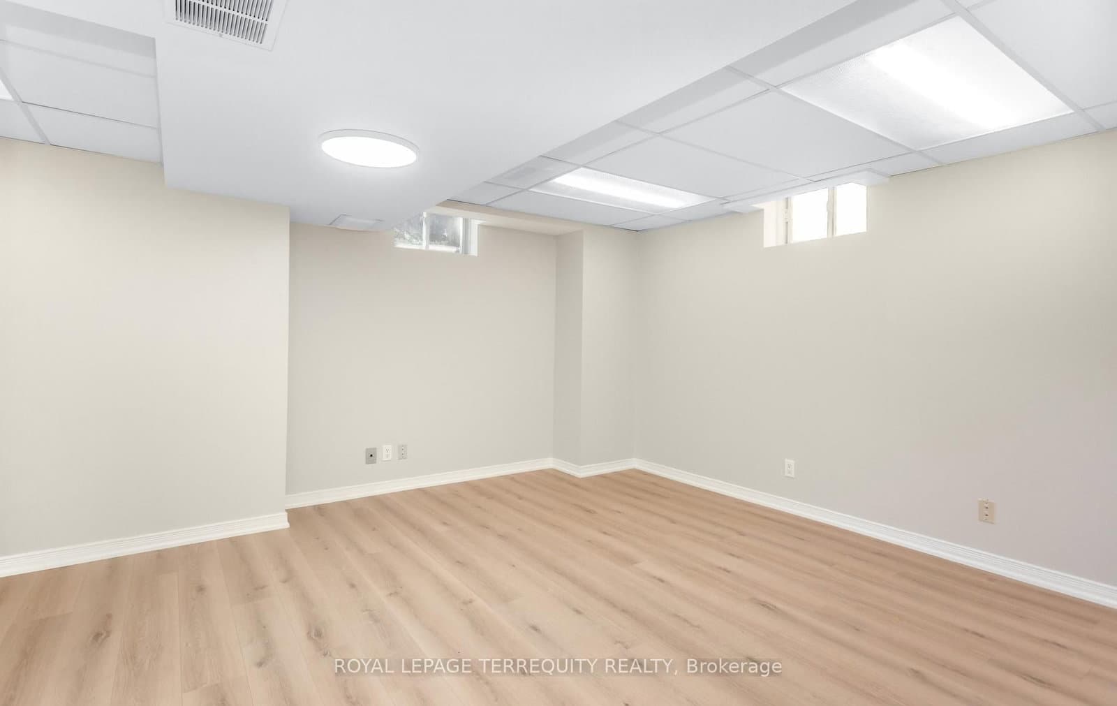 5950 Glen Erin Drive, Unit 50 thumbnail 41