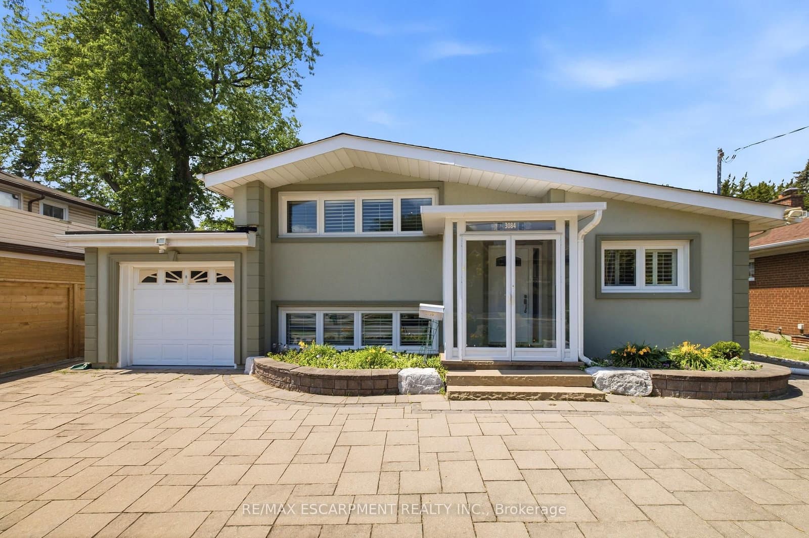 3084 Constitution Boulevard - Image 1