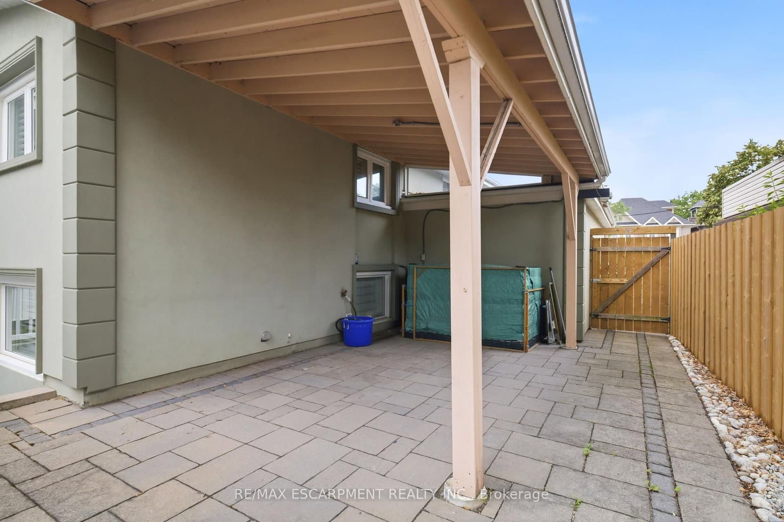 3084 Constitution Boulevard thumbnail 22