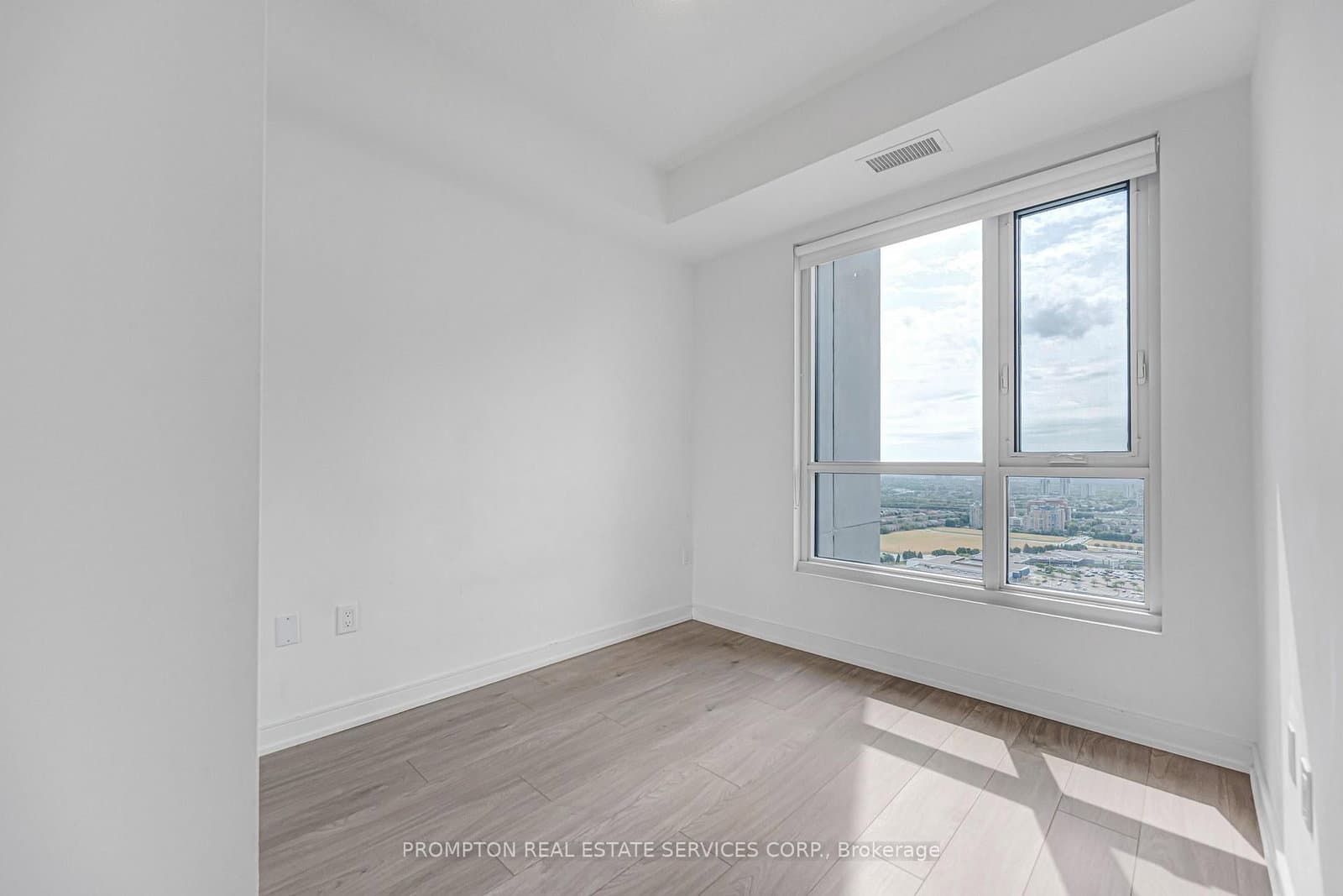 8 Nahani Way, Unit 3320 thumbnail 20