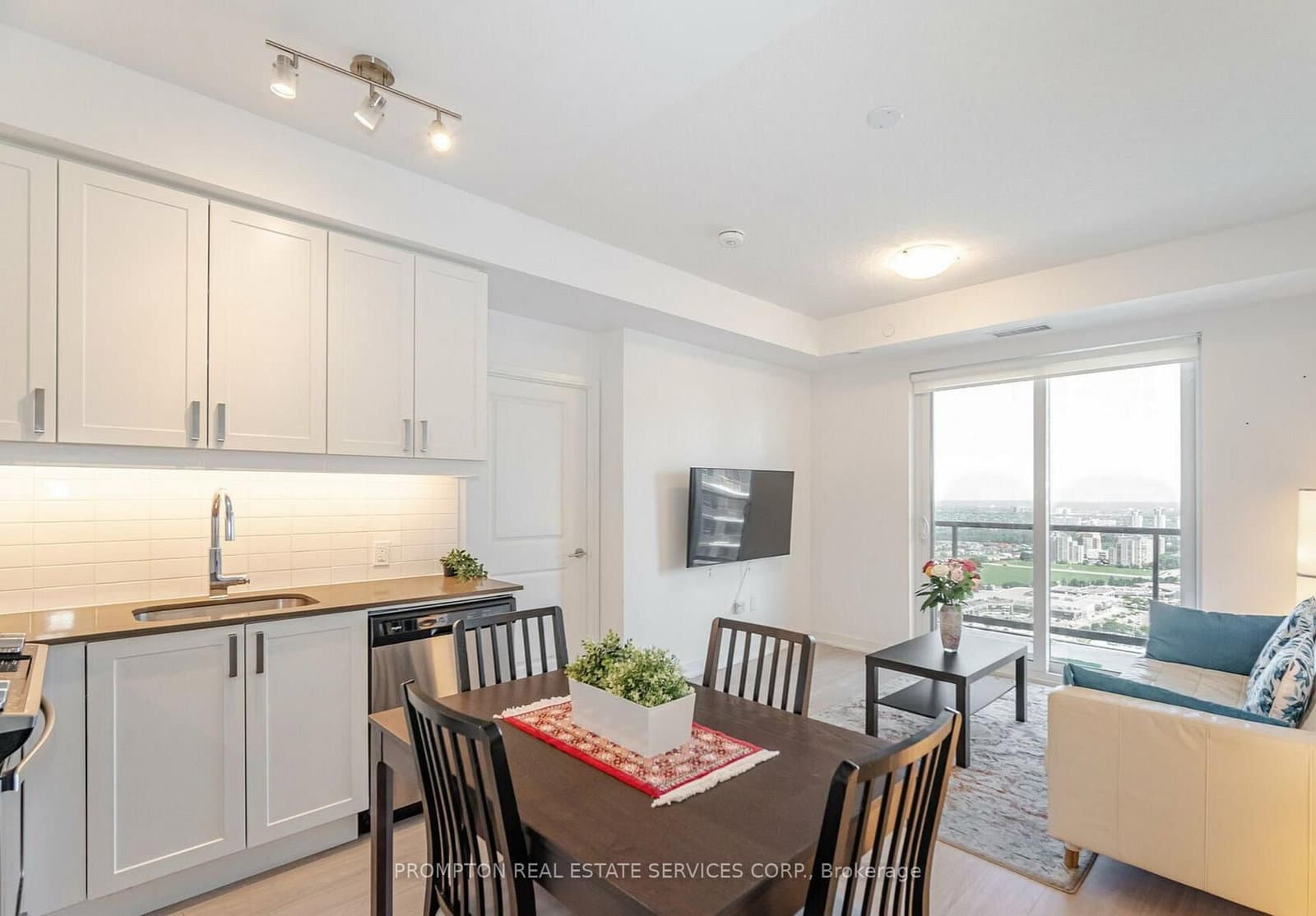8 Nahani Way, Unit 3320 thumbnail 41