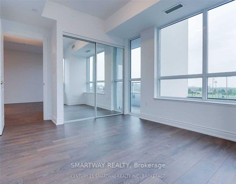 1050 Main Street E, Unit 321 thumbnail 14