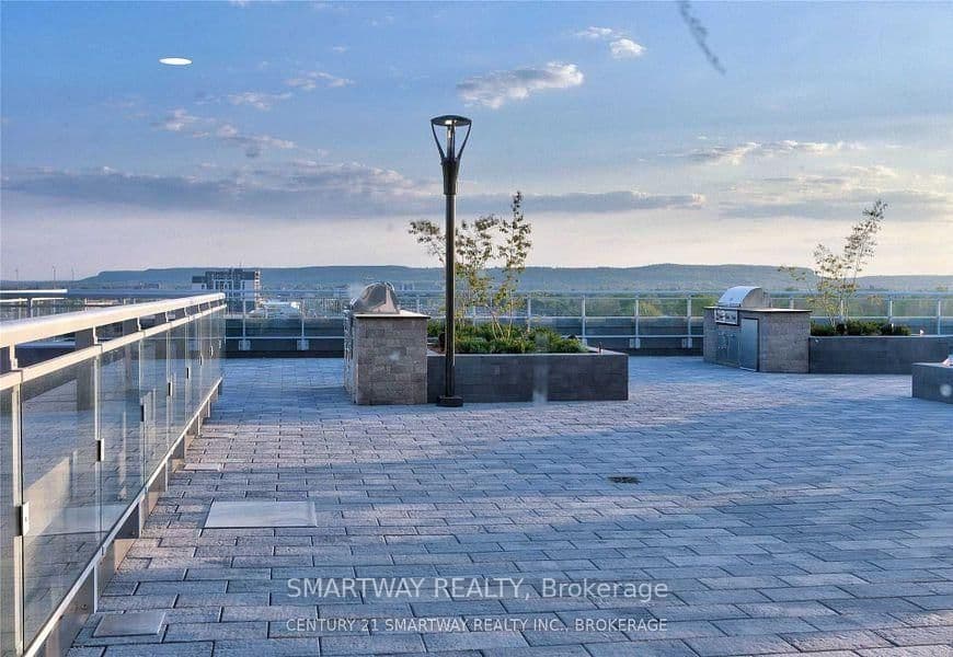 1050 Main Street E, Unit 321 thumbnail 26
