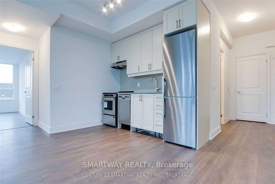 1050 Main Street E, Unit 321 thumbnail 8