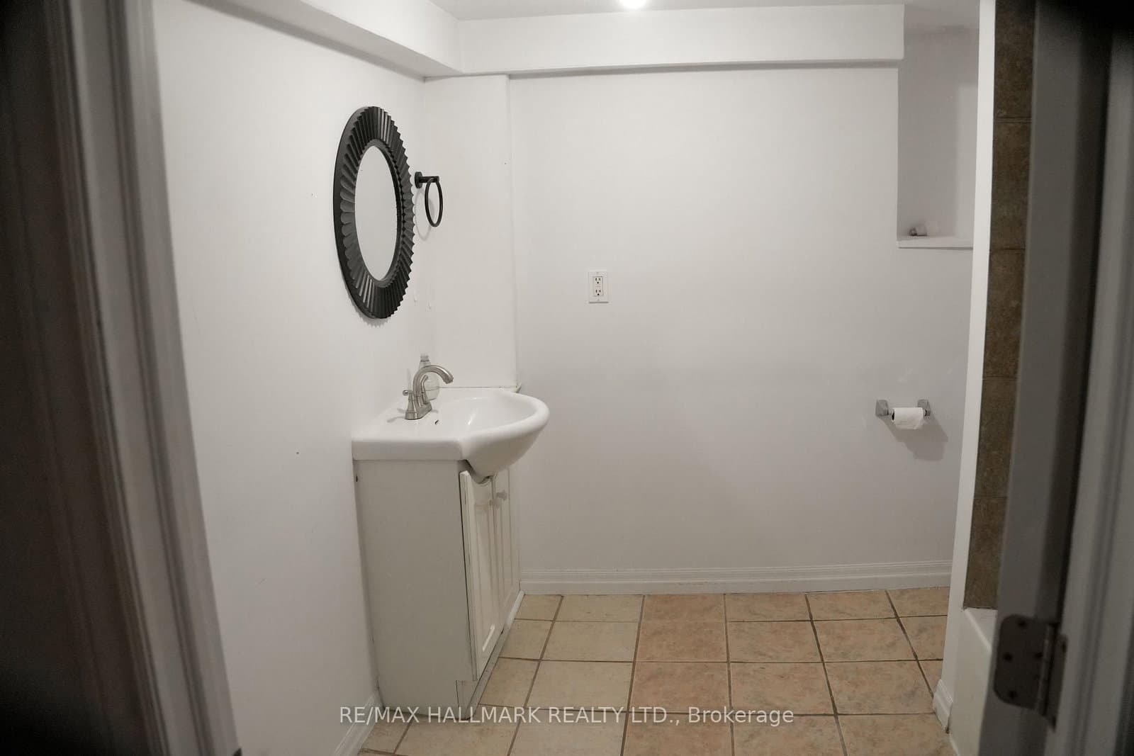 1191 Islington Avenue, Unit Basement thumbnail 12