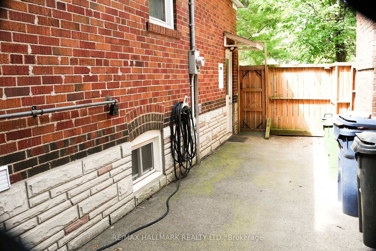 1191 Islington Avenue, Unit Basement thumbnail 4