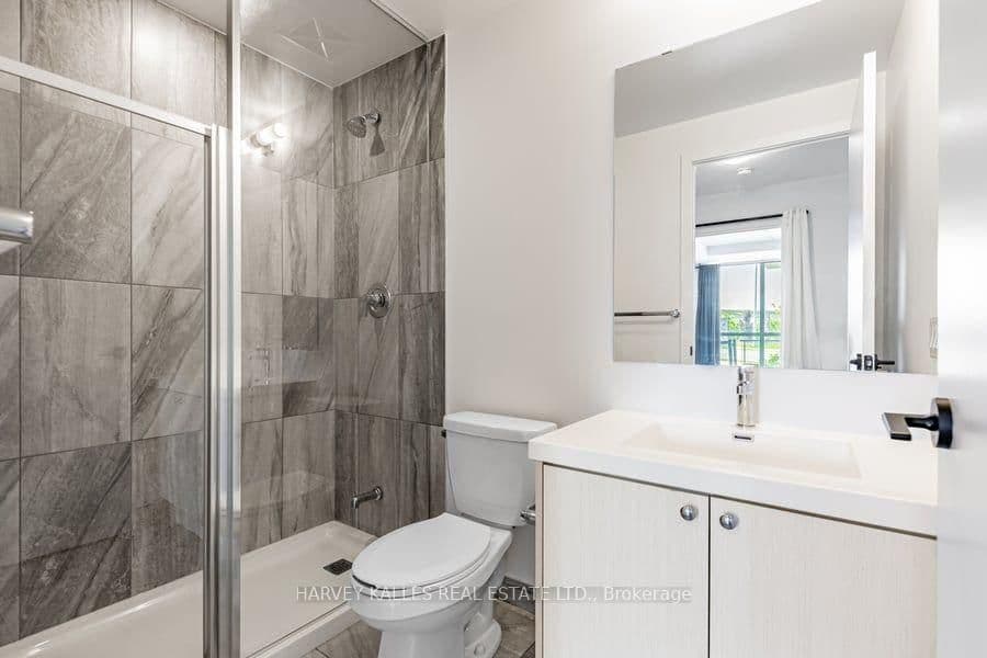 60 George Butchart Drive, Unit 4 thumbnail 16