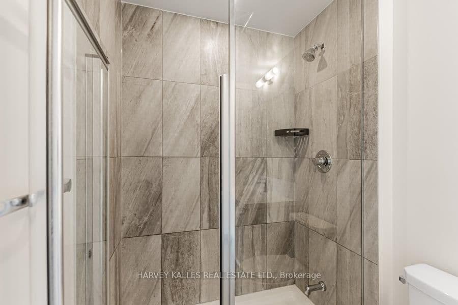 60 George Butchart Drive, Unit 4 thumbnail 20