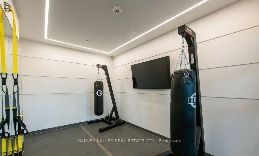 60 George Butchart Drive, Unit 4 thumbnail 27