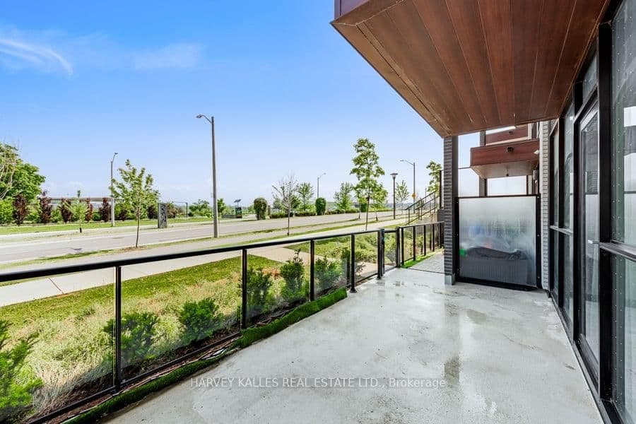 60 George Butchart Drive, Unit 4 thumbnail 60