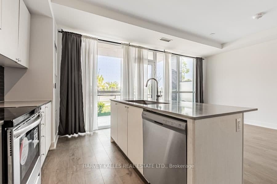 60 George Butchart Drive, Unit 4 thumbnail 62