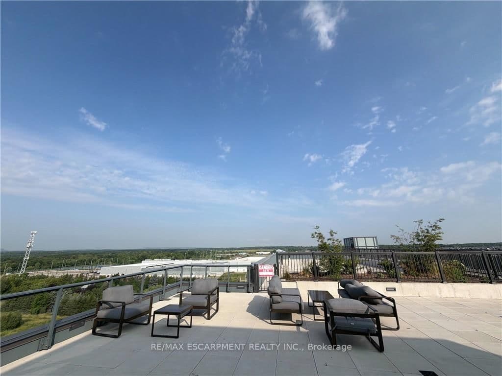 509 Dundas Street W, Unit 616 thumbnail 30